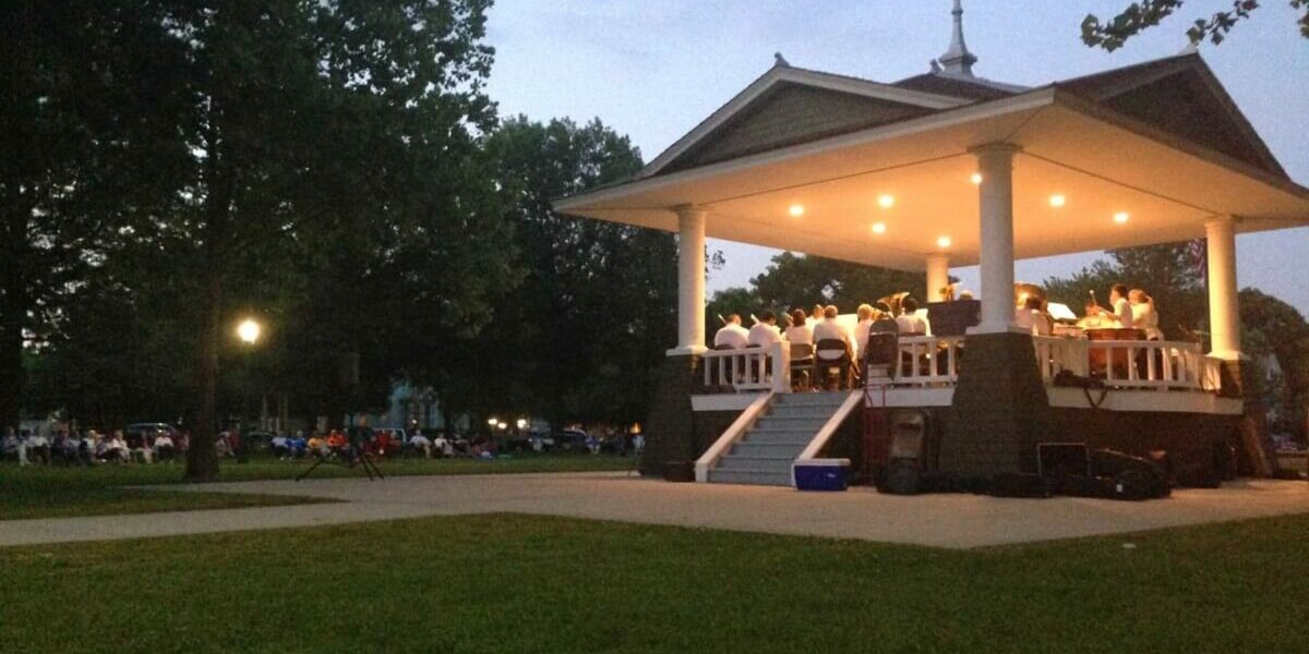 municipal band concert in freemont park