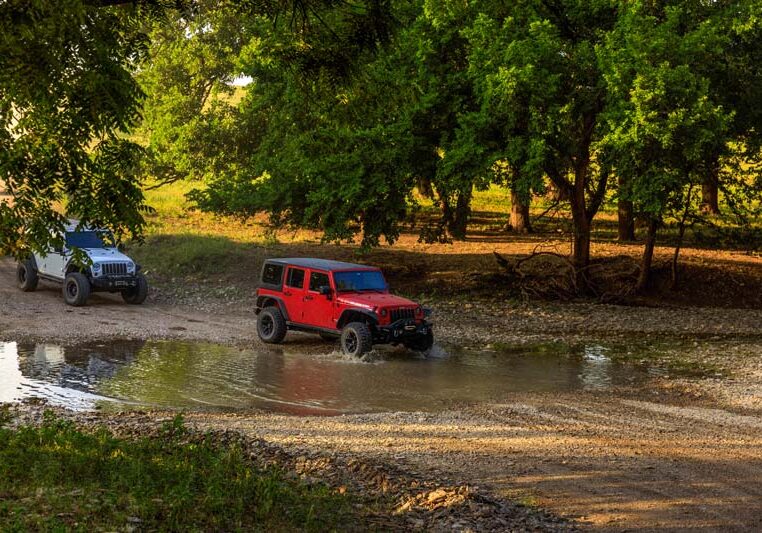 jeep-verdigris-creek-crossing-crop